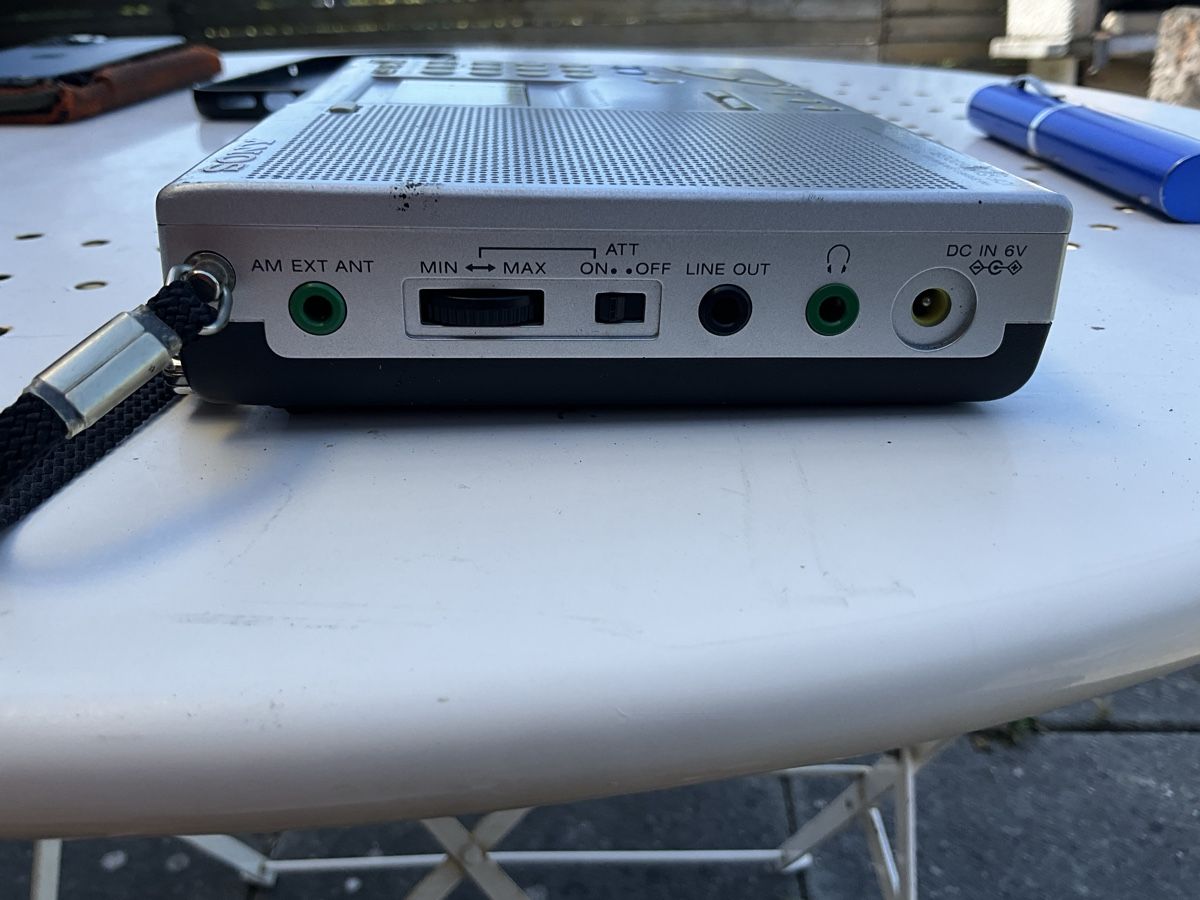 Sony Radio: Sony ICF-SW7600GR Weltempfänger  – Usato da Thal venduto da nocheli 3