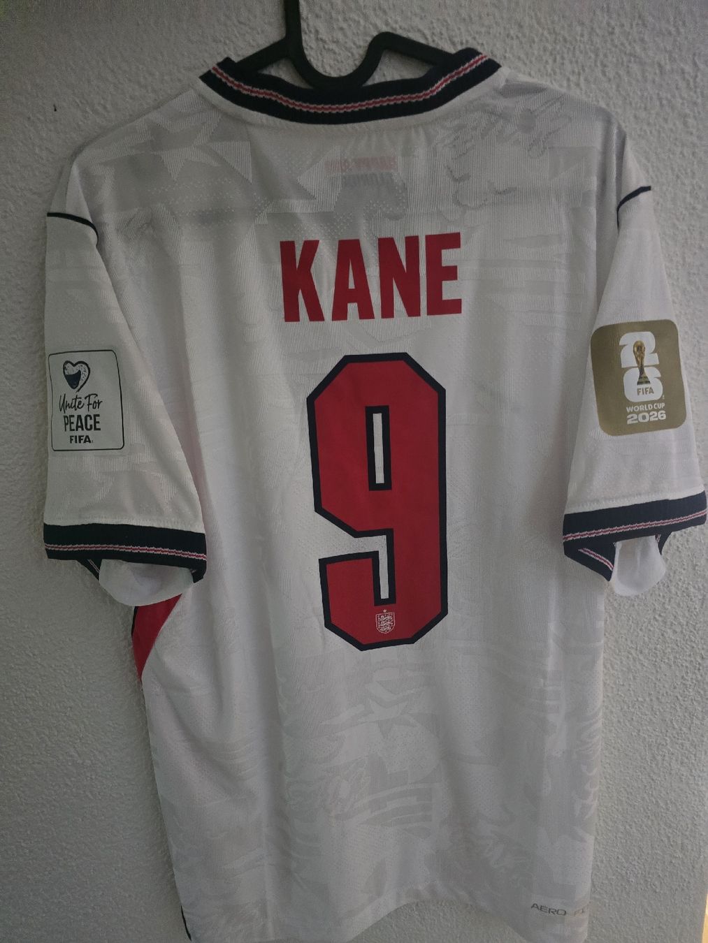 Nike Canottiere & Pantaloni: Fussballtrikot Kane Nr.9 – Nuovo (secondo la descrizione) da Zumikon venduto da raphaels199 1