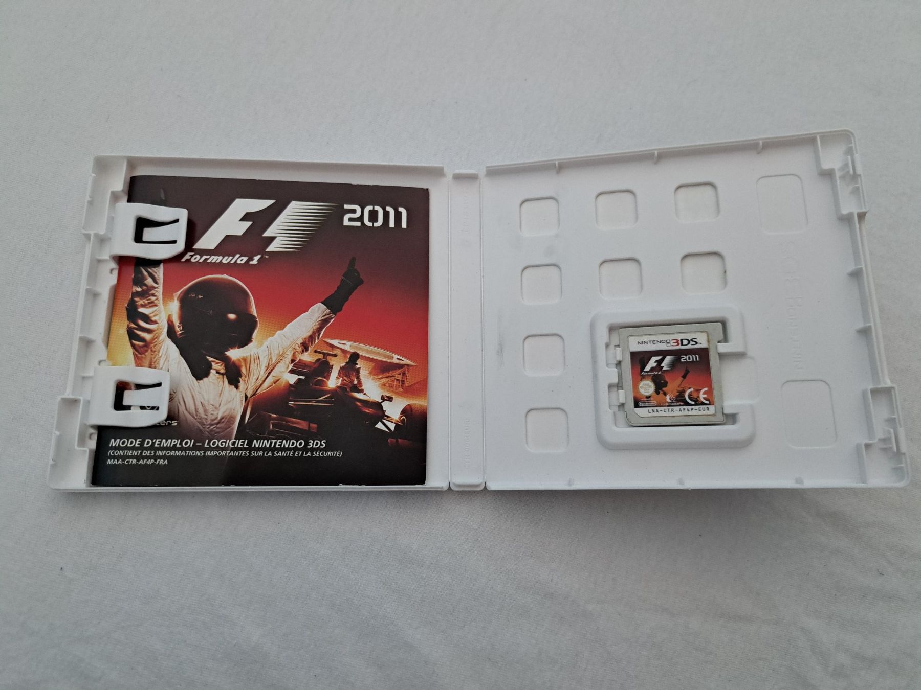 Jeux: F1 Formula 1 2011 Nintendo 3DS – D'occasion à Genève par eng_7ylp 2