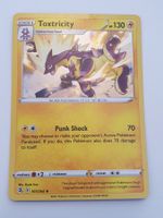 Toxtricity / 2021 Pokémon / Holo