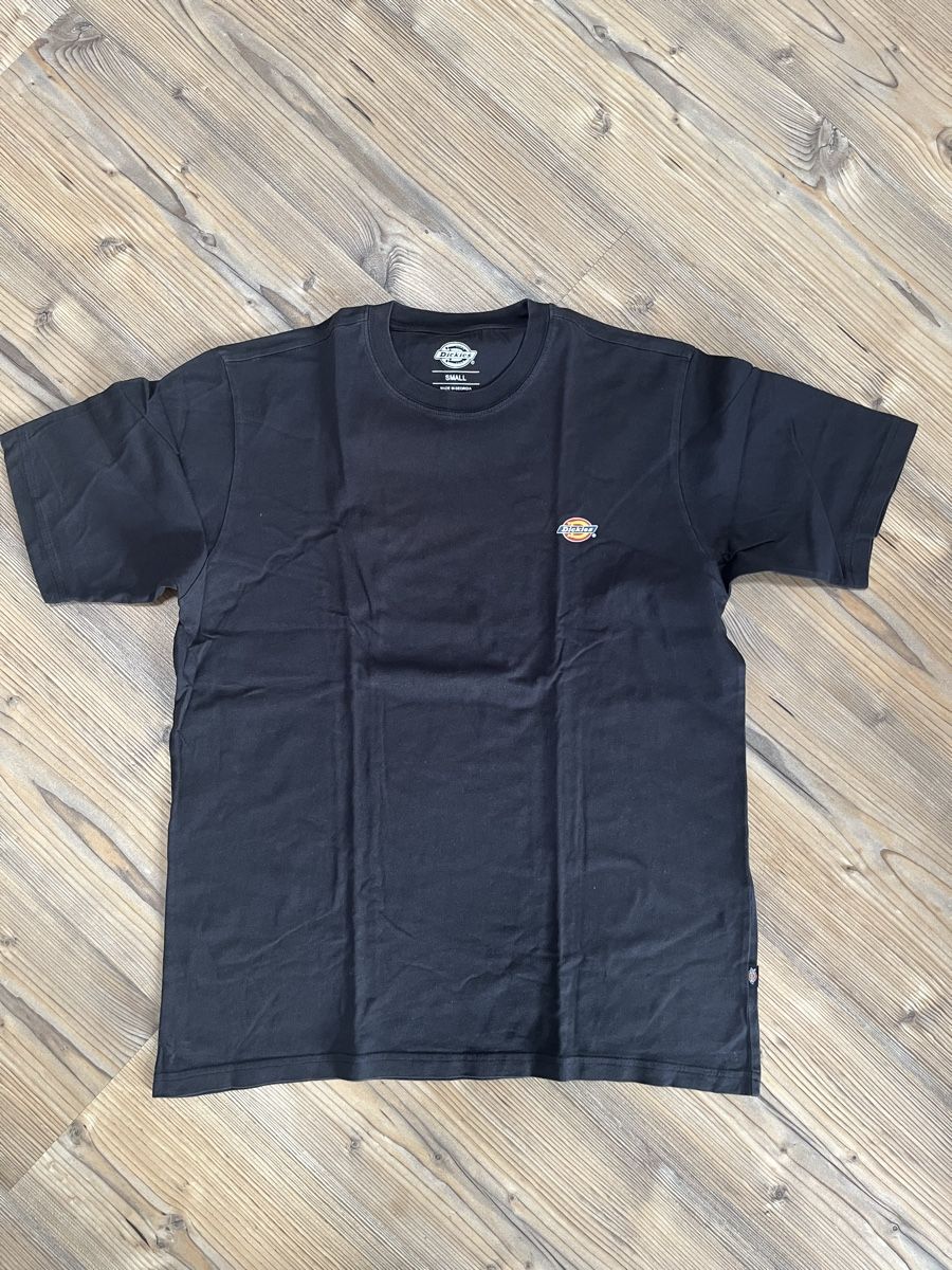 Dickies T-shirt: Dickies T-Shirt small   – Usato da Frutigen venduto da emi_55wp