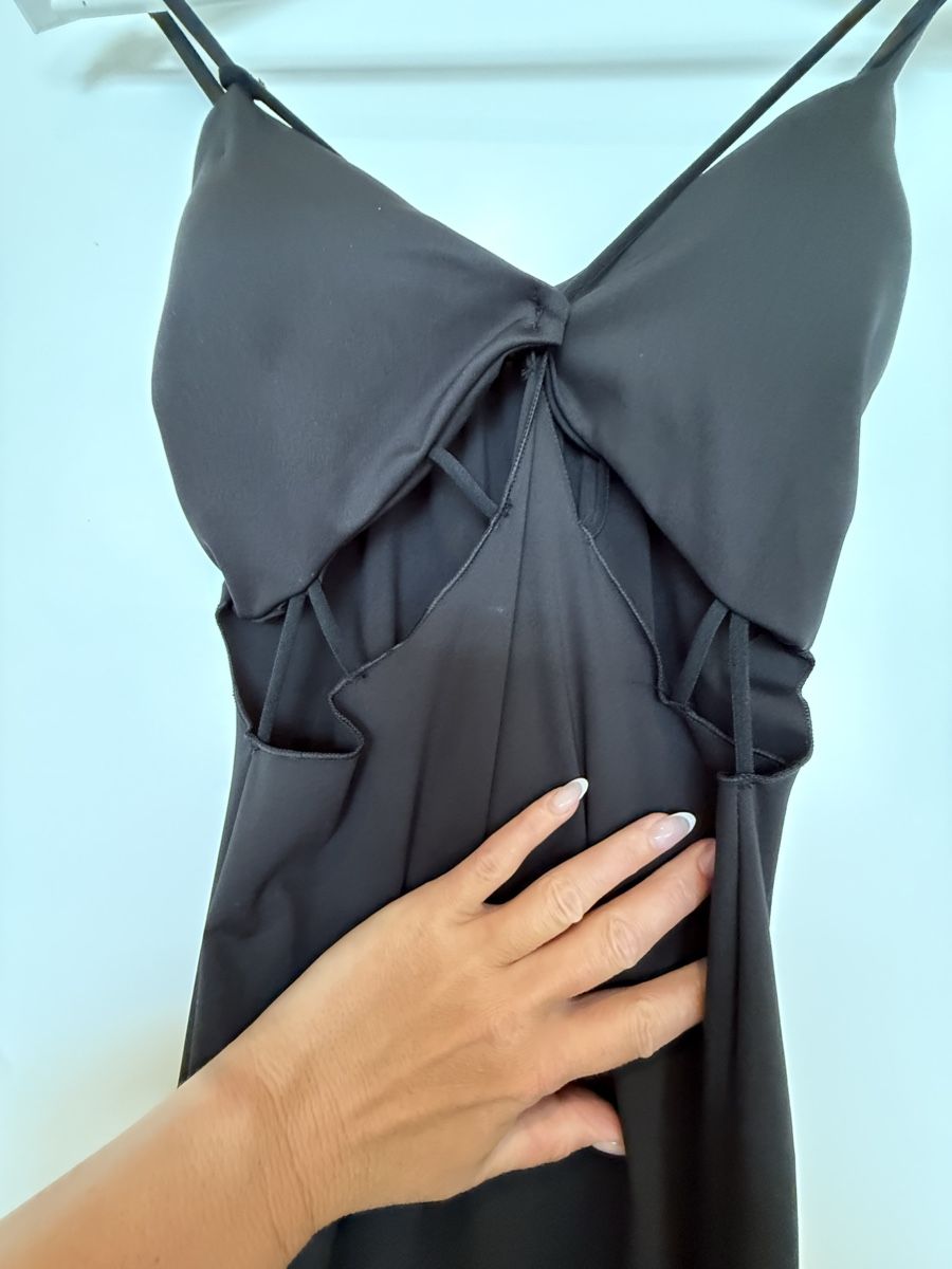 Kleider: Schickes, schwarzes Sommerkleid mit Cut-Outs, Gr. S – Neu (gemäss Beschreibung) aus Meilen von Dievondort 1