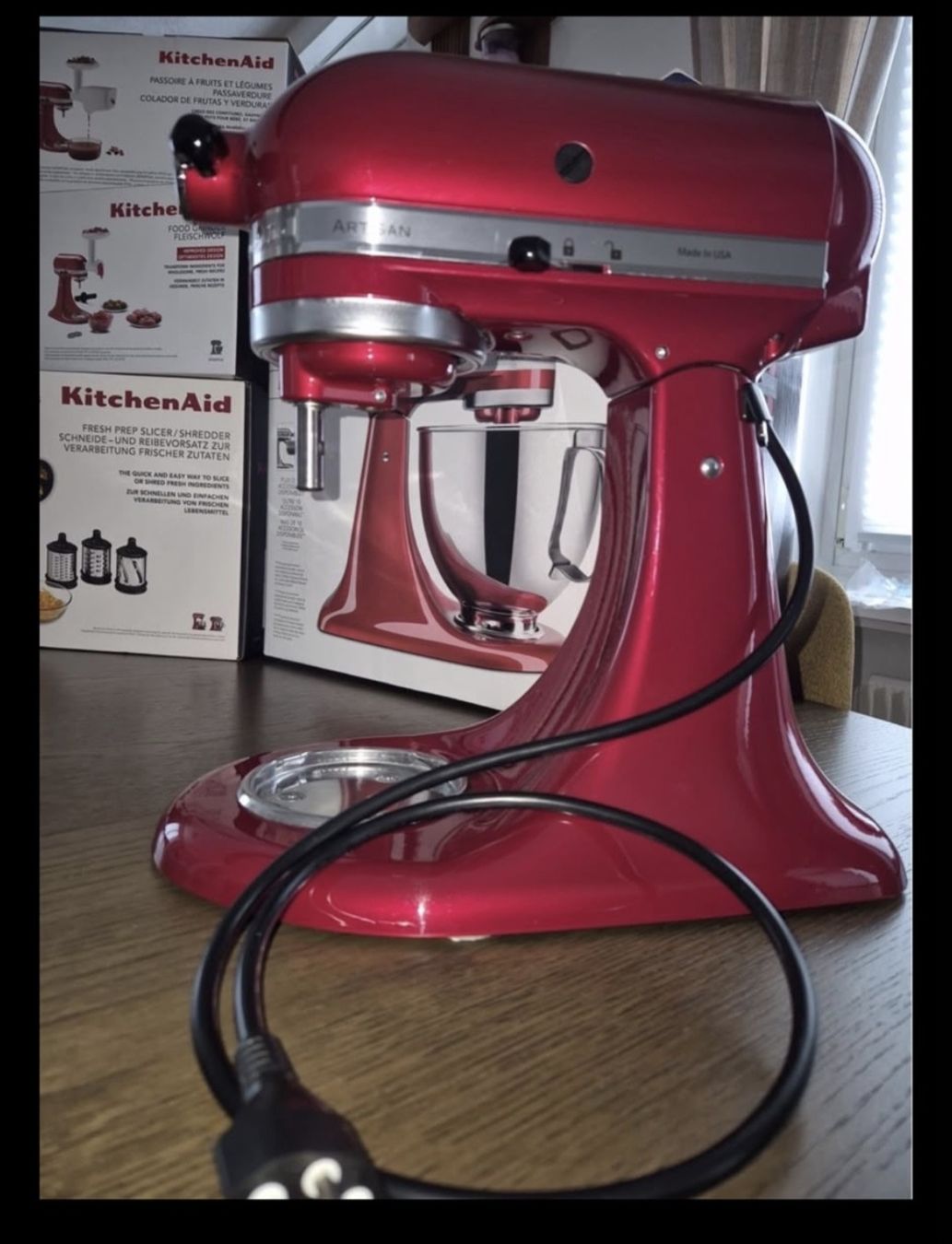 Kitchenaid Küchengeräte: kitchenAid Artisan 4.8 L Rot – Gebraucht aus Zuchwil von tru_2rnr