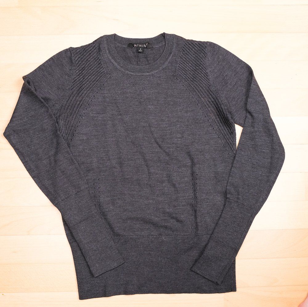 Maglioni & Felpe: Dunkelgrauer Merinowolle Pullover Grösse S-M – Nuovo (secondo la descrizione) da Zürich venduto da Nikon70 2