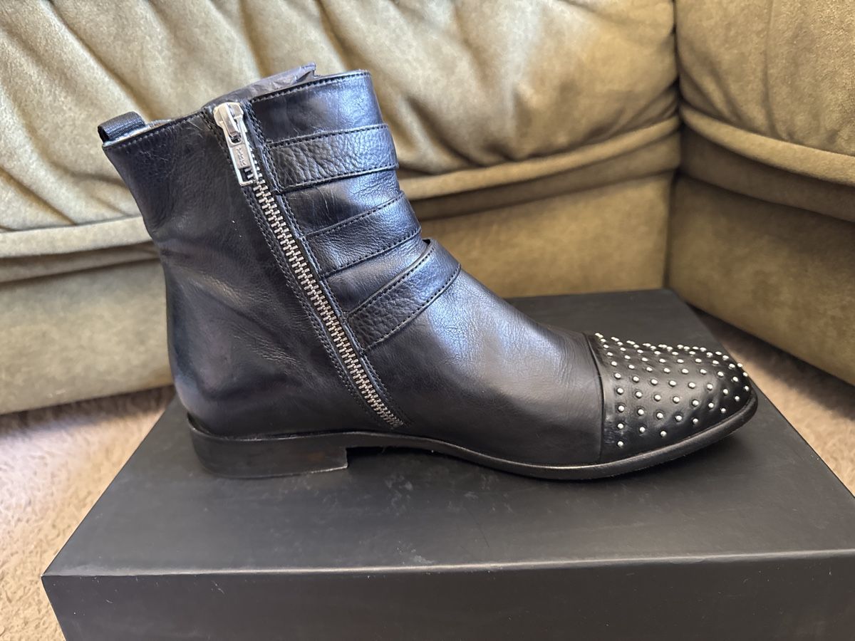 Hamilton Damenschuhe: Melvin & Hamilton Ladies Leather Ankle Boots, Size 39 – Gebraucht aus Berneck von E_ZLK 1