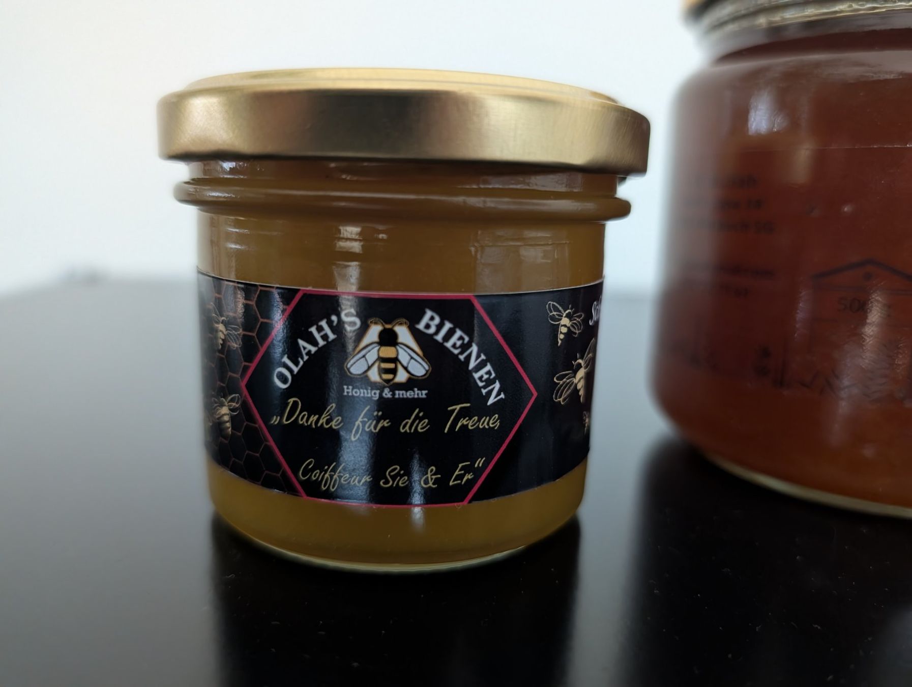 Aliments & Spécialités: Kundengeschenk: Schweizer Honig mit eigenem Etikett – Neuf avec emballage d'origine à Marbach SG par olahlaszlo 2
