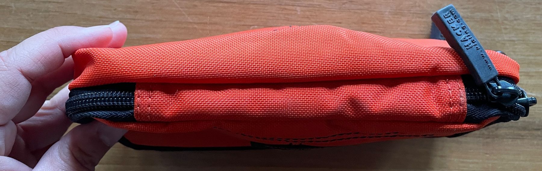 Kipling Astucci : Etui, orange, top Zustand – Nuovo (secondo la descrizione) da Gümligen venduto da soleil149 3