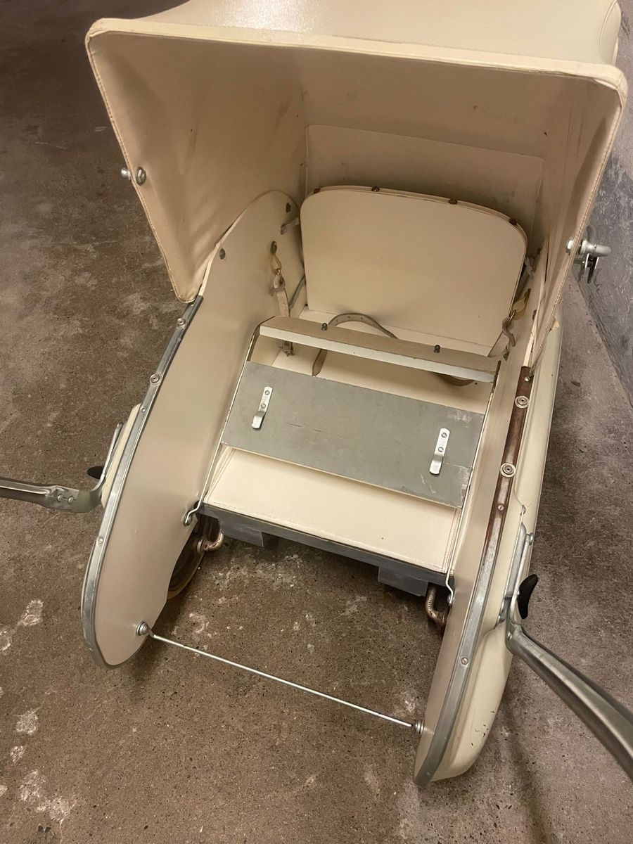 Carrozzine: Retro-Kinderwagen ERIKA – Usato da Bern venduto da heller_3012 1