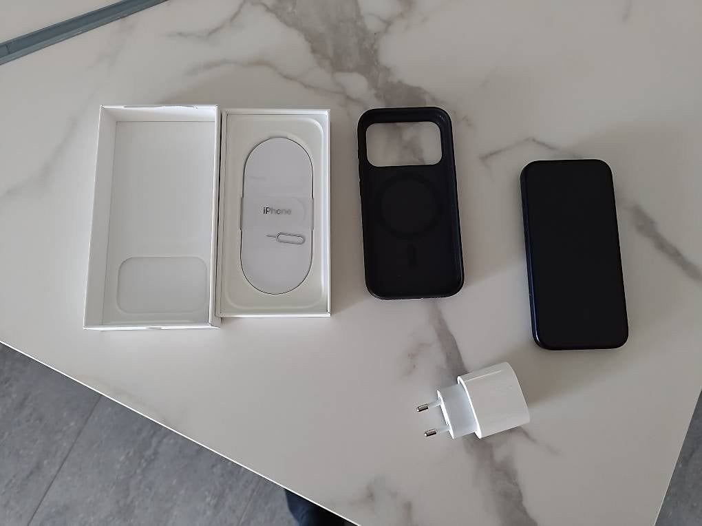 Apple Handys / Smartphones: iPhone 17 Pro Blau 512GB ca 1 Monat gebraucht – Gebraucht aus Oberlunkhofen von CorsaOPC 3