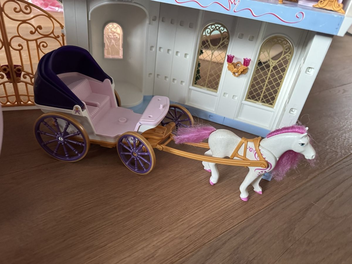 Playmobil Spielzeuge: Playmobil Schloss – Gebraucht aus Auw von Stana5 4