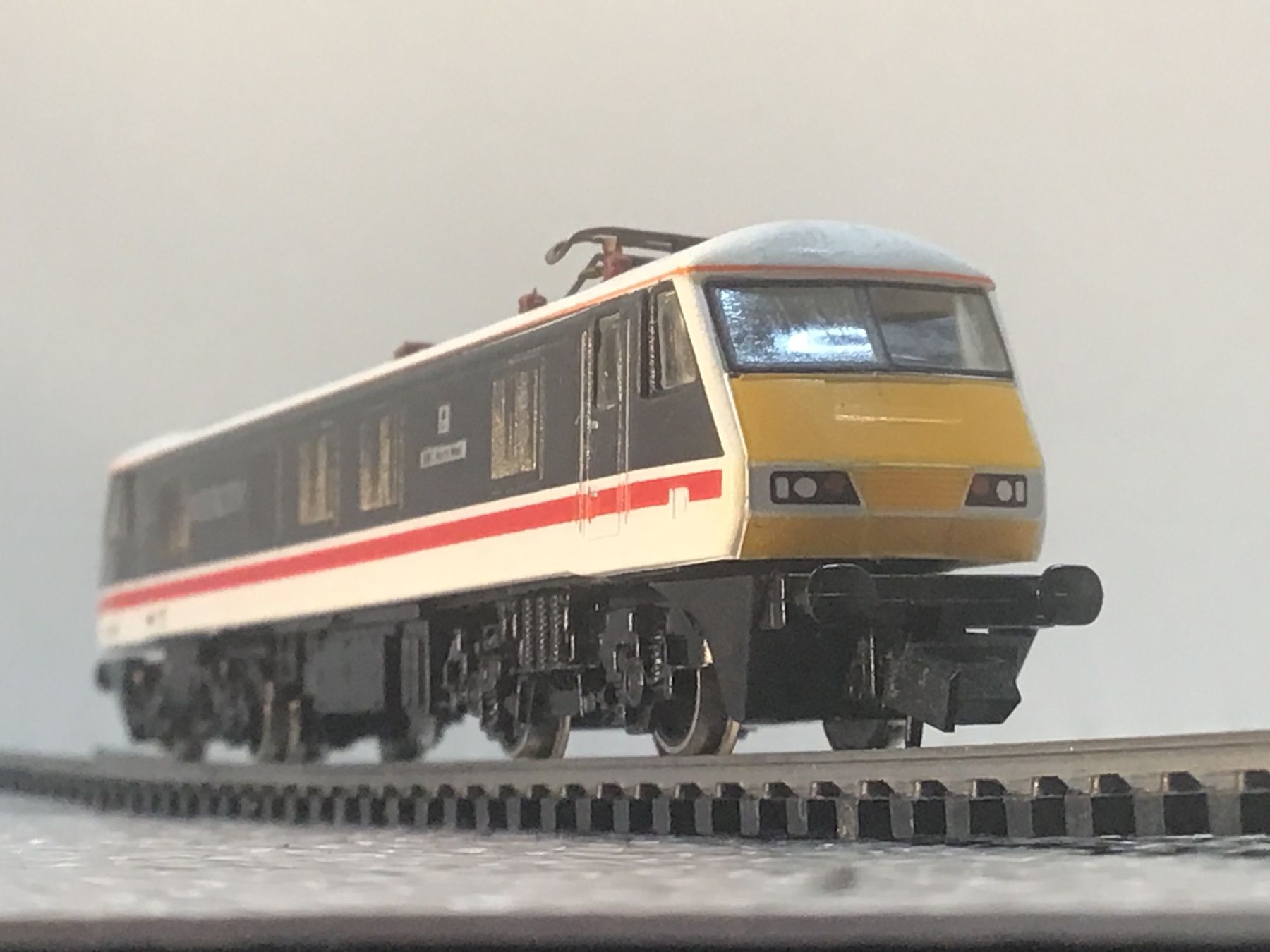 Graham Farish Modellini di ferrovie: GRAHAMFARISH 8827 SPUR N – Usato da Männedorf venduto da Modelle-aller-Art 2