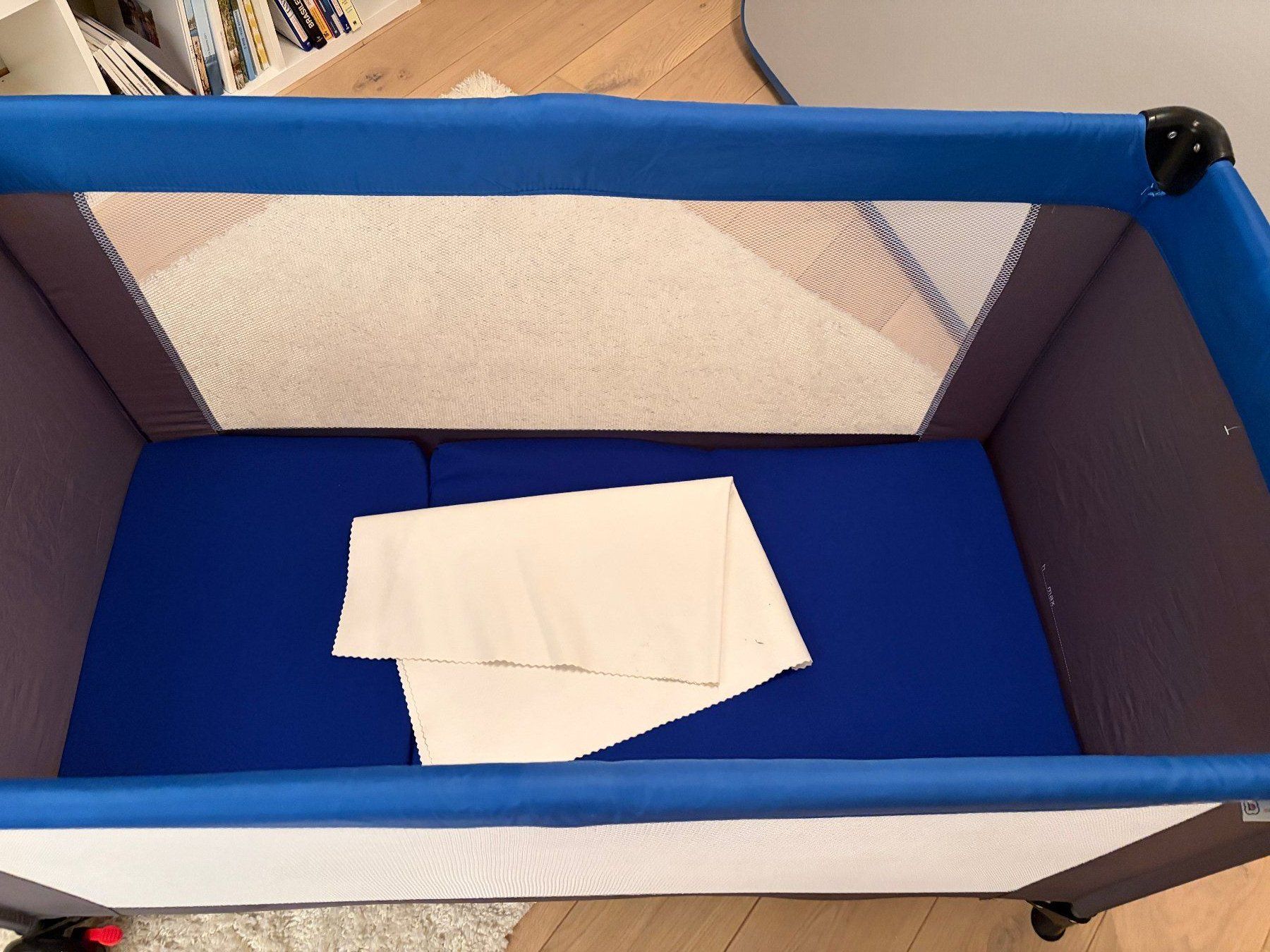Lits: Baby Reisebett – D'occasion à Uerzlikon par mon_686j 2