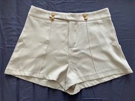 Short d'été chic, couleur beige clair T L