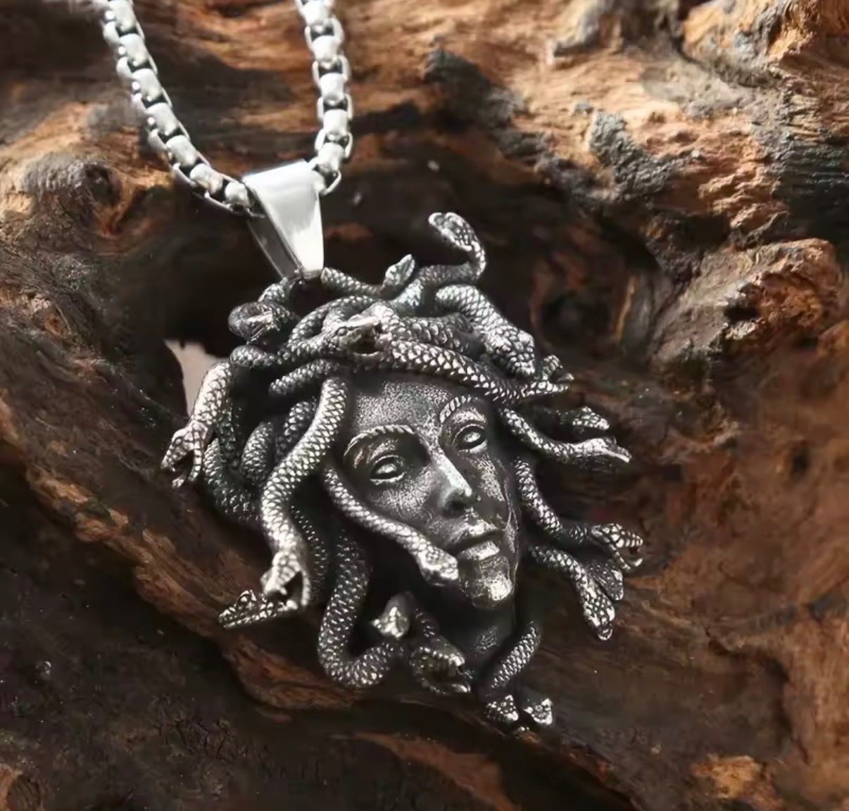 Ciondoli: Medusa Anhänger, Antik-Stil – Nuovo (secondo la descrizione) da Gams venduto da Mariawicca 3