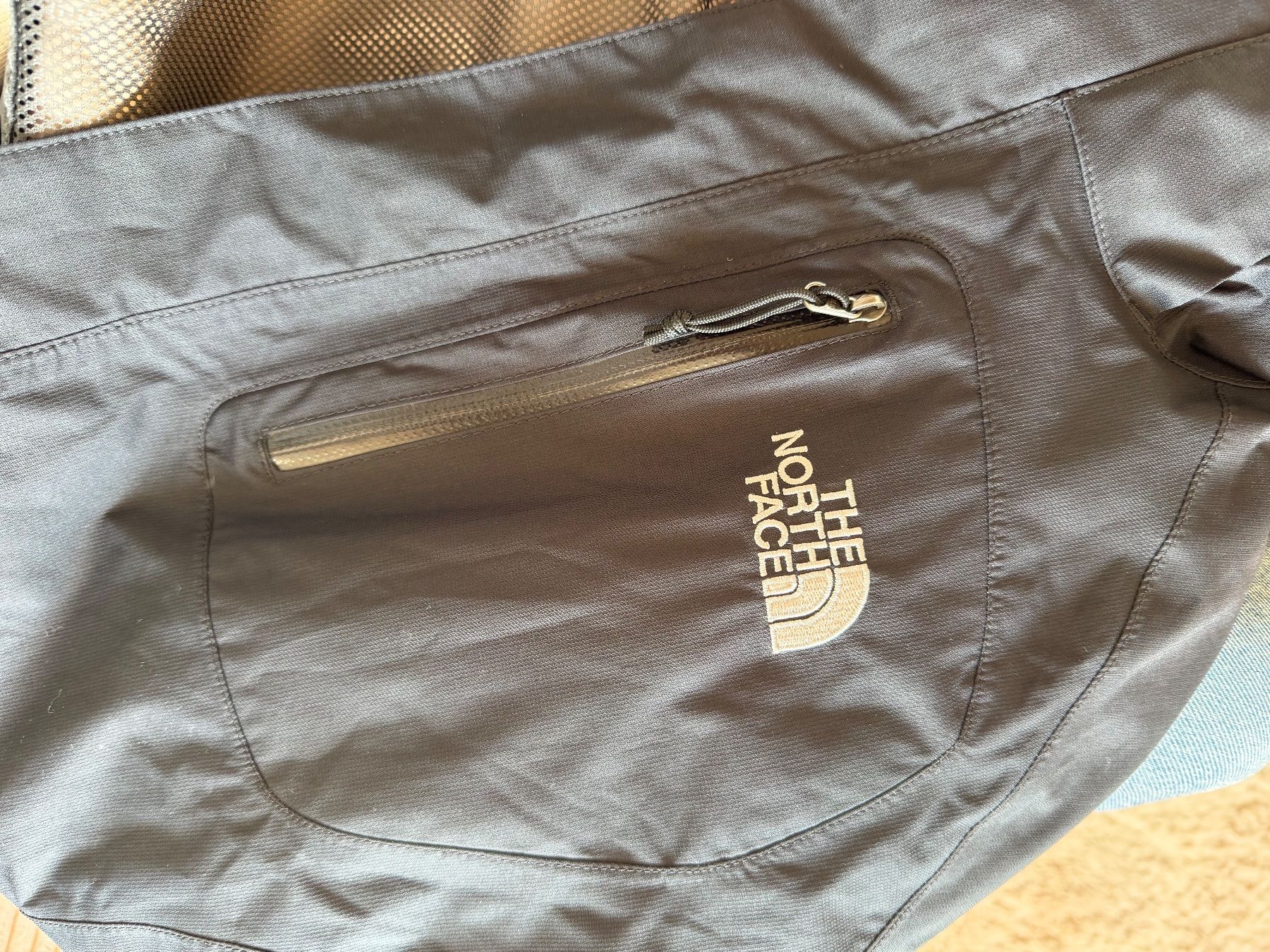 North Face Giacche: The North Face Hyvent waterproof jacket - size L/G – Usato da Zürich venduto da MariKondo 8
