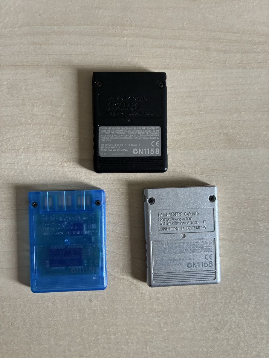 Sony Memory Units & Memory Cards: Playstation 2 Memory Card – Gebraucht aus Emmenbrücke von nne_hm9j 1