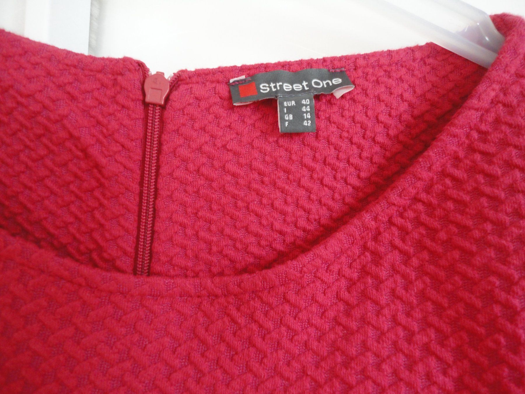 Kleider: Kleid Streetone Gr. 40, Neu, VERSAND – Neu (gemäss Beschreibung) aus Strengelbach von Traumgarten 2