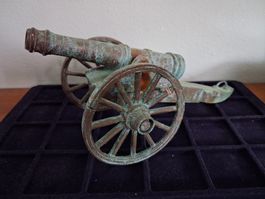 Miniaturkanone Messing alt mit Patina Dekoration 25cm