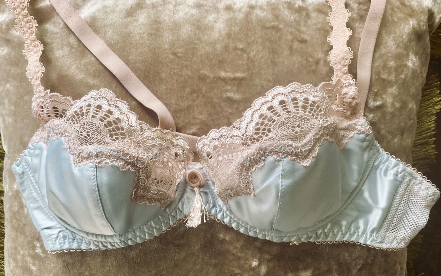 Altra biancheria intima: BH DITA von Teese  80B NP 124.00 – Nuovo (secondo la descrizione) da Zürich venduto da Sol65