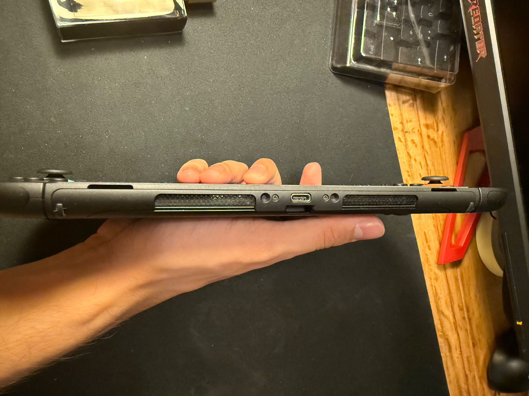 Nintendo Konsolen: Nintendo Switch 2 inkl. Pro Controller und Tomodachi Life – Gebraucht aus Zürich von mic_qnt9 8