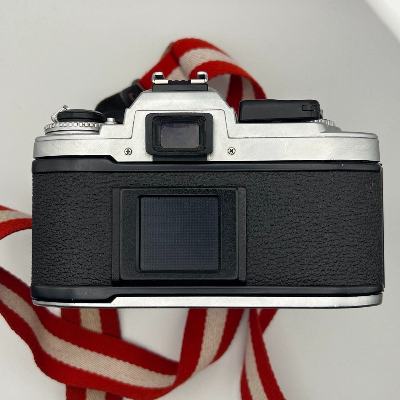 Nikon Fotocamera: Nikon FG Kamera, ungeprüft – Usato da St. Gallen venduto da KumanekoDen 3