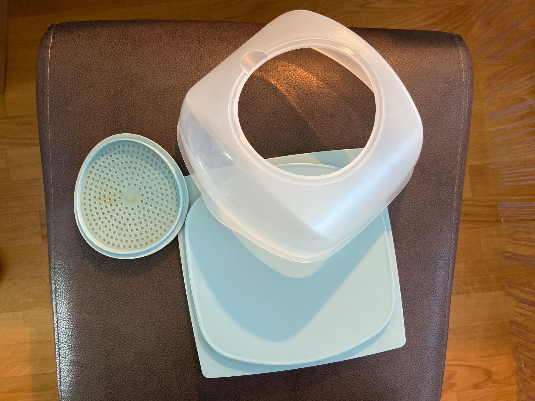 Tupperware Contenitori & Simili: CheeSmart von Tupperware gross – Usato da Sisseln AG venduto da XBL-Rotstein 2