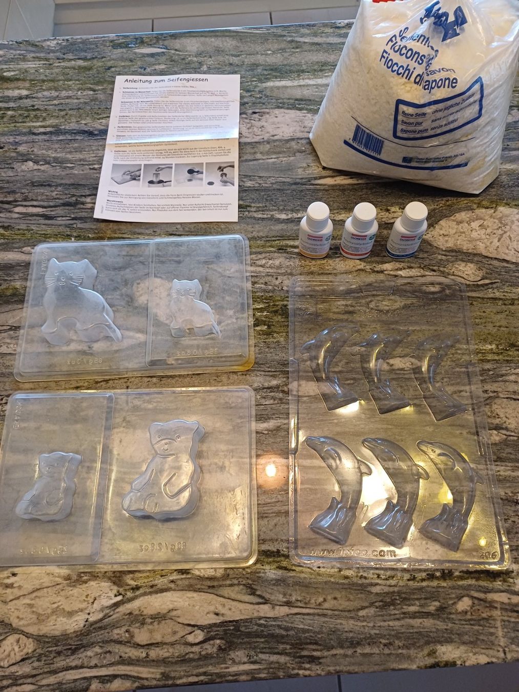 Kit bricolage: Seifengiessformen und Zubehör – Usato da Rafz venduto da hofgut