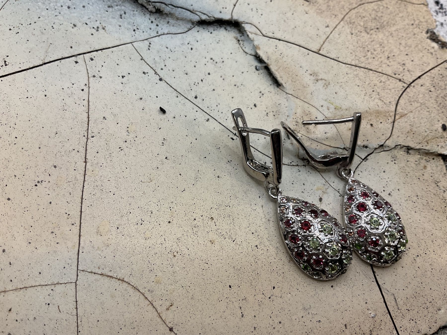 Boucles d'oreille: Ohrhänger Sterlings. mit versch. Edelsteinen – Neuf (Voir description) à luzern par Alpendorf1 1