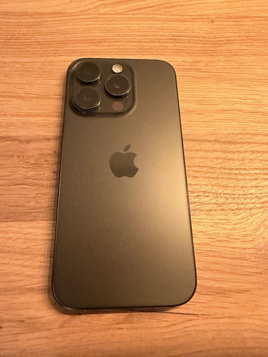 Apple Handys / Smartphones: iphone 15 pro - 128GB – Gebraucht aus Luzern von dav_n2sh 1