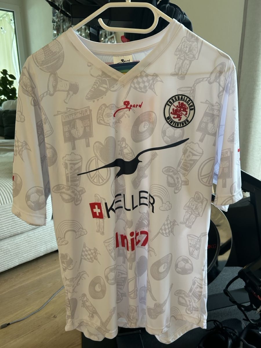 Canottiere & Pantaloni: FC Winterthur Trikot Grösse L Saison 23/24 – Nuovo (secondo la descrizione) da Näfels venduto da chiaralivia