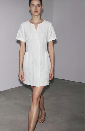 Weißes Kurzarmkleid mit V-Ausschnitt, Größe 36