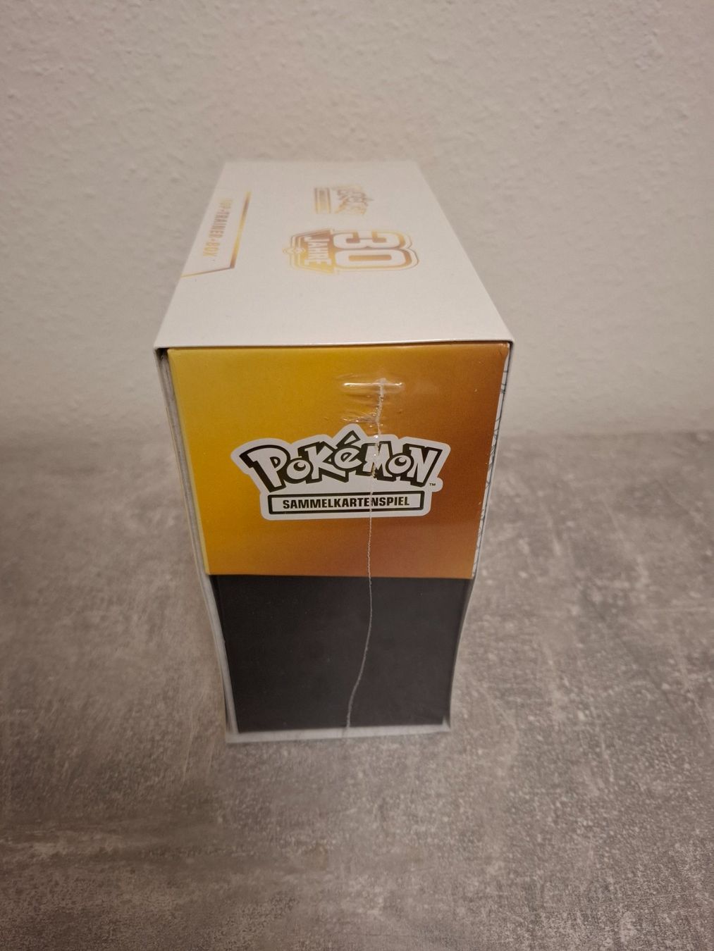 Pokémon Carte collezionabili: Top Trainer Box DE , ETB Elite Trainer Box, 30th Anniversary – Nuovo e nell'imballaggio originale da Winterthur venduto da andrekeller95 1
