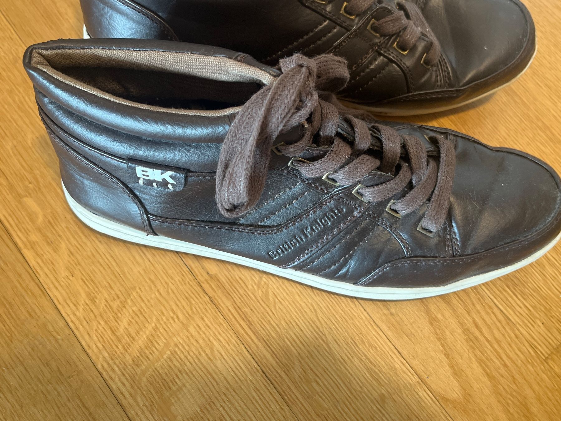Scarpe da uomo: Sneaker British Knights Dunkelbraun Grösse 44 – Usato da Hinterkappelen venduto da Kim1992 1