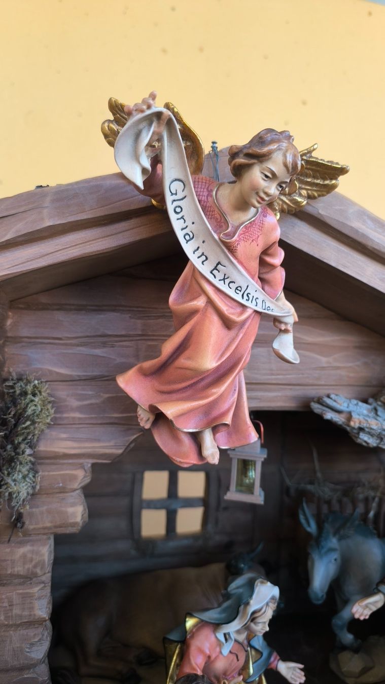 Toutes les décorations: Wunderschöne Weihnachtskrippe mit handgeschnitzten Figuren – D'occasion à Benken SG par chrisfly 3