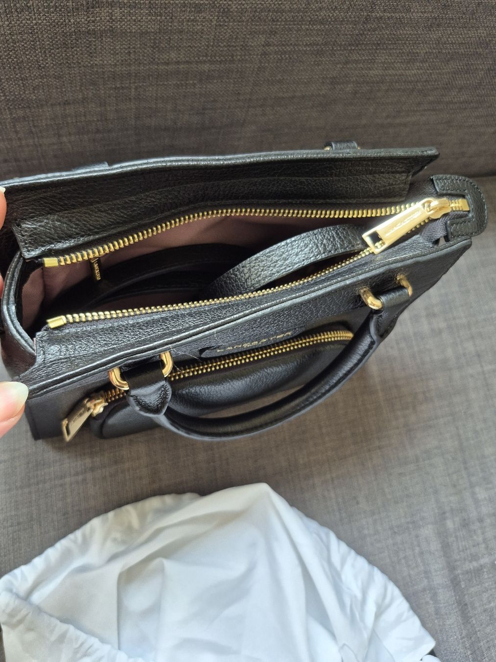 Borse: Sac Lancaster noir cuir, neuf – Nuovo e nell'imballaggio originale da Romanel-s-Lausanne venduto da rebi7777 2