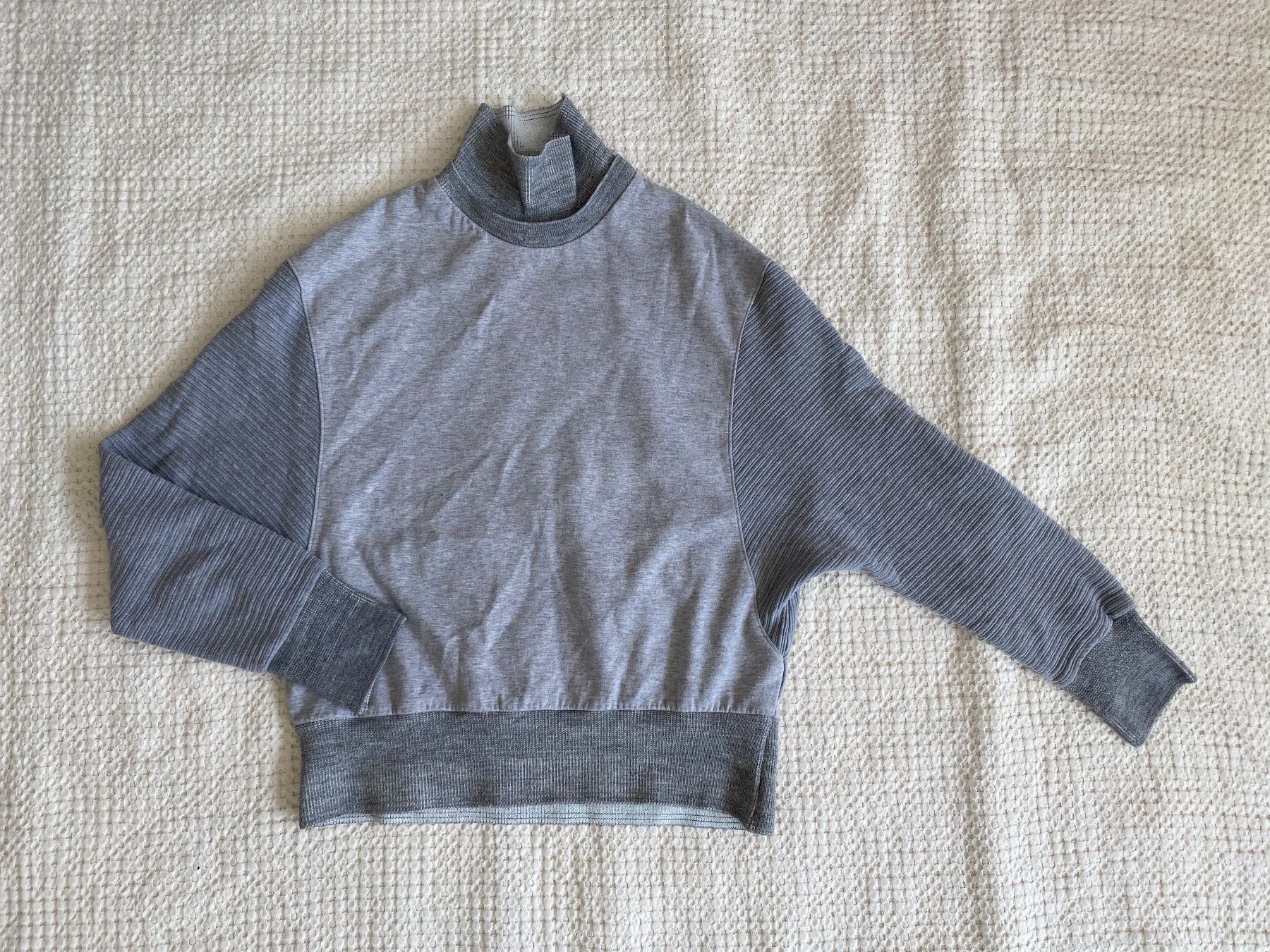 Sandro Pulls & Sweat-shirts: Sandro Pullover Gr. 38 – D'occasion à Bolligen par Picasso79