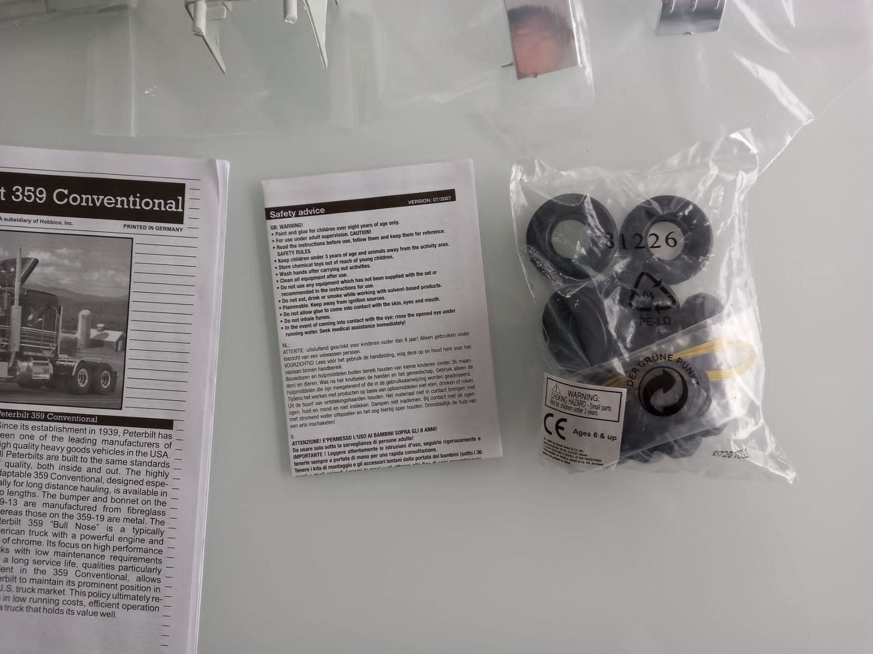 Revell Kit di modellismo & Modellini statici: Revell Truck Peterbilt 359 Conventional – Nuovo (secondo la descrizione) da Au (SG) venduto da mavi4114 5