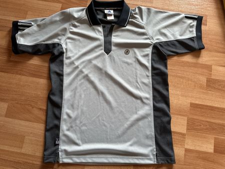 Adidas Polo Shirt GrauSchwarz Gr. 48 einf. Bundweite ca 54cm