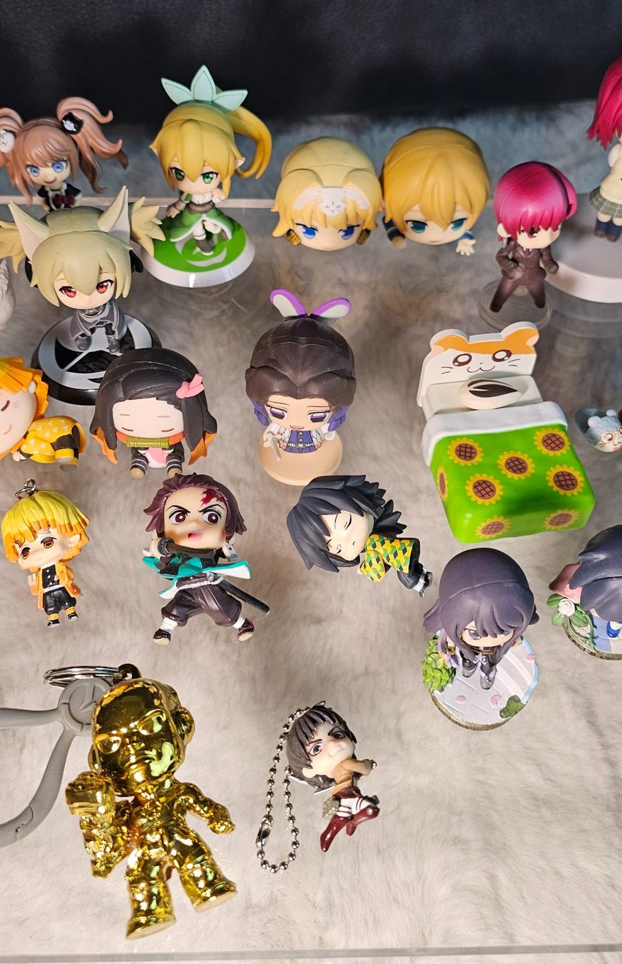Statuette: Grosse Anime Figuren Sammlung – Usato da Arni AG venduto da StrohhutG 4