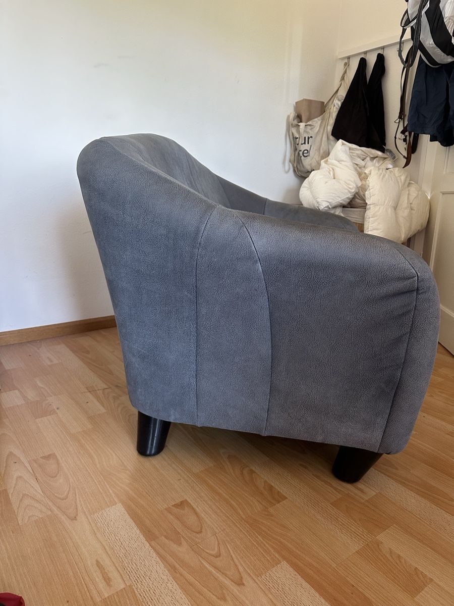 Divani: Zweier Sofa – Usato da Basel venduto da cam_zk52 1