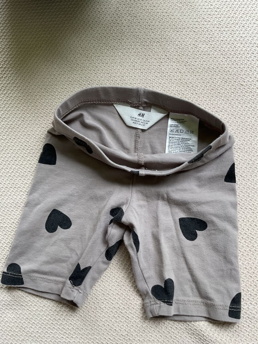 H&M Pantaloni: Kurze Hose H&M Gr. 98 – Usato da Küsnacht ZH venduto da Annelie87 1