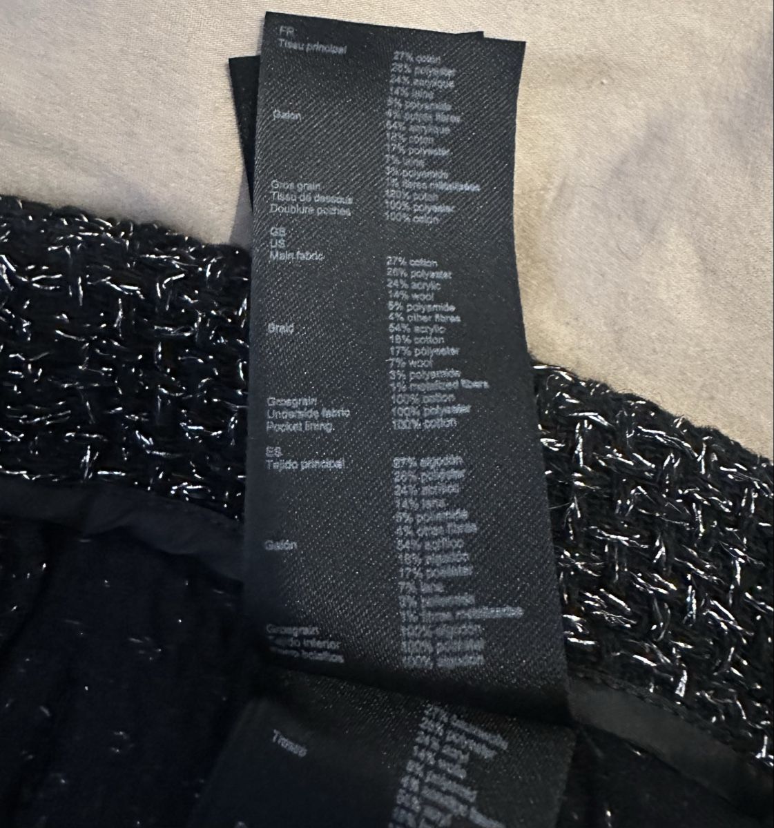 Maje Pantaloni: Maje Shorts – Nuovo (secondo la descrizione) da Zürich venduto da juz_2t2j 4