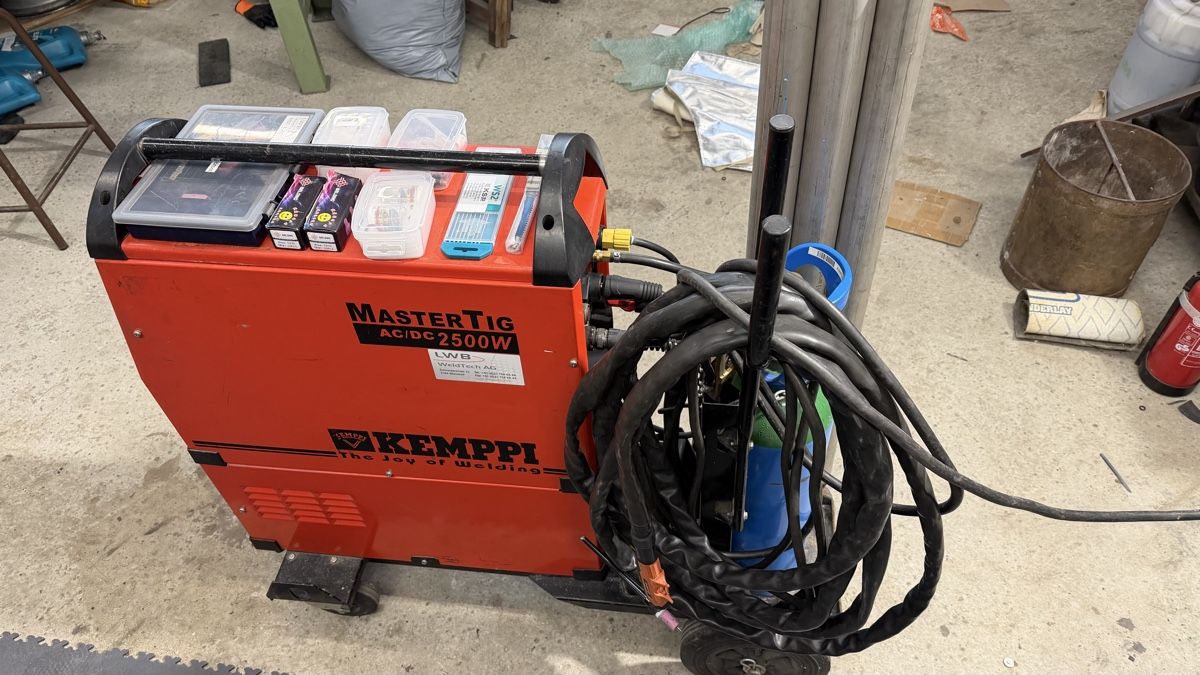 Kemppi Saldatori: KEMPPI MasterTig ACDC 2500W – Usato da Movelier venduto da Greenpower 2