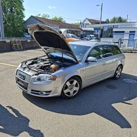 AUDI A4 Avant Quattro B7 147PS Silber 2004 
