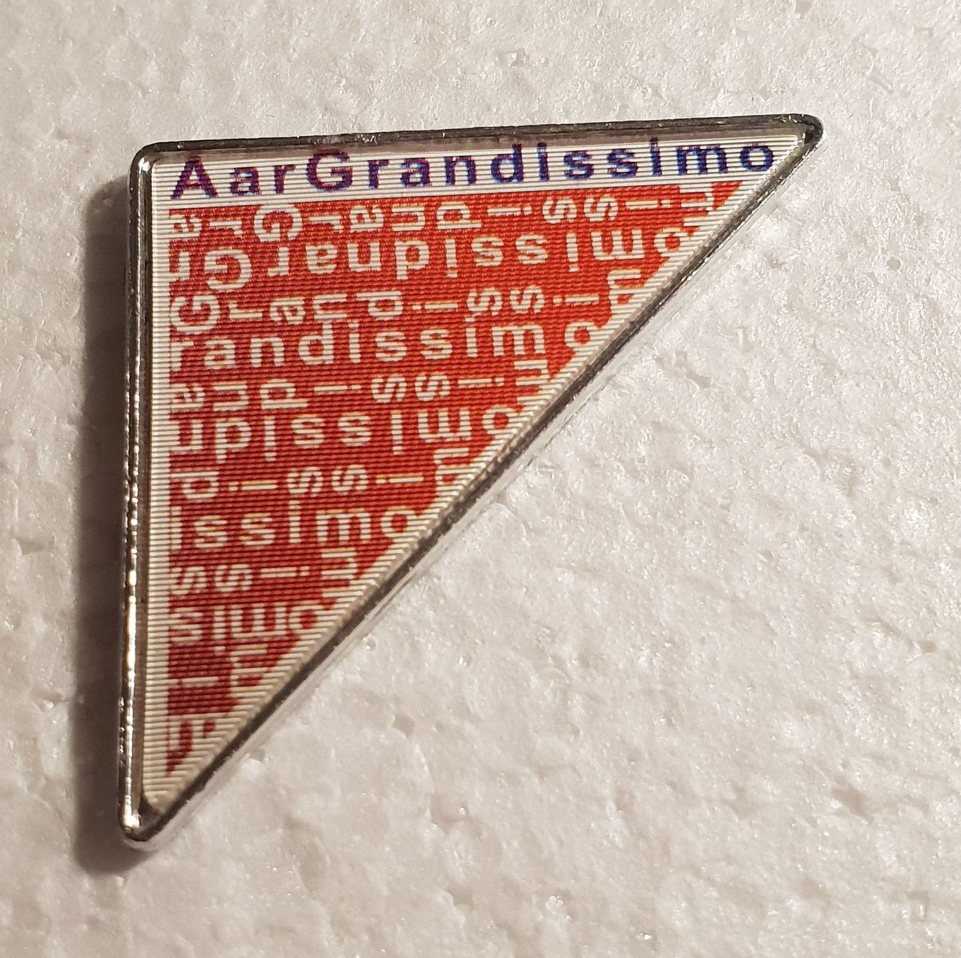 Plaketten & Abzeichen: Pin Set 2 Stück reflektierend Aar Grandissimo – Gebraucht aus Härkingen von specialshapes 1