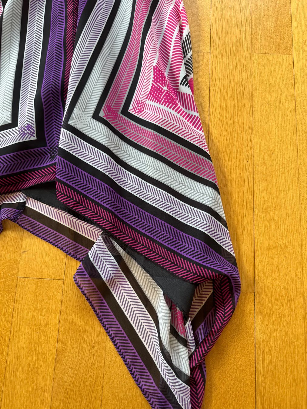 Vero Moda Kleider: Sommerliches, leichtes Kleid mit Muster, Grösse S – Neu (gemäss Beschreibung) aus Schöfflisdorf von sonjastarfish 1