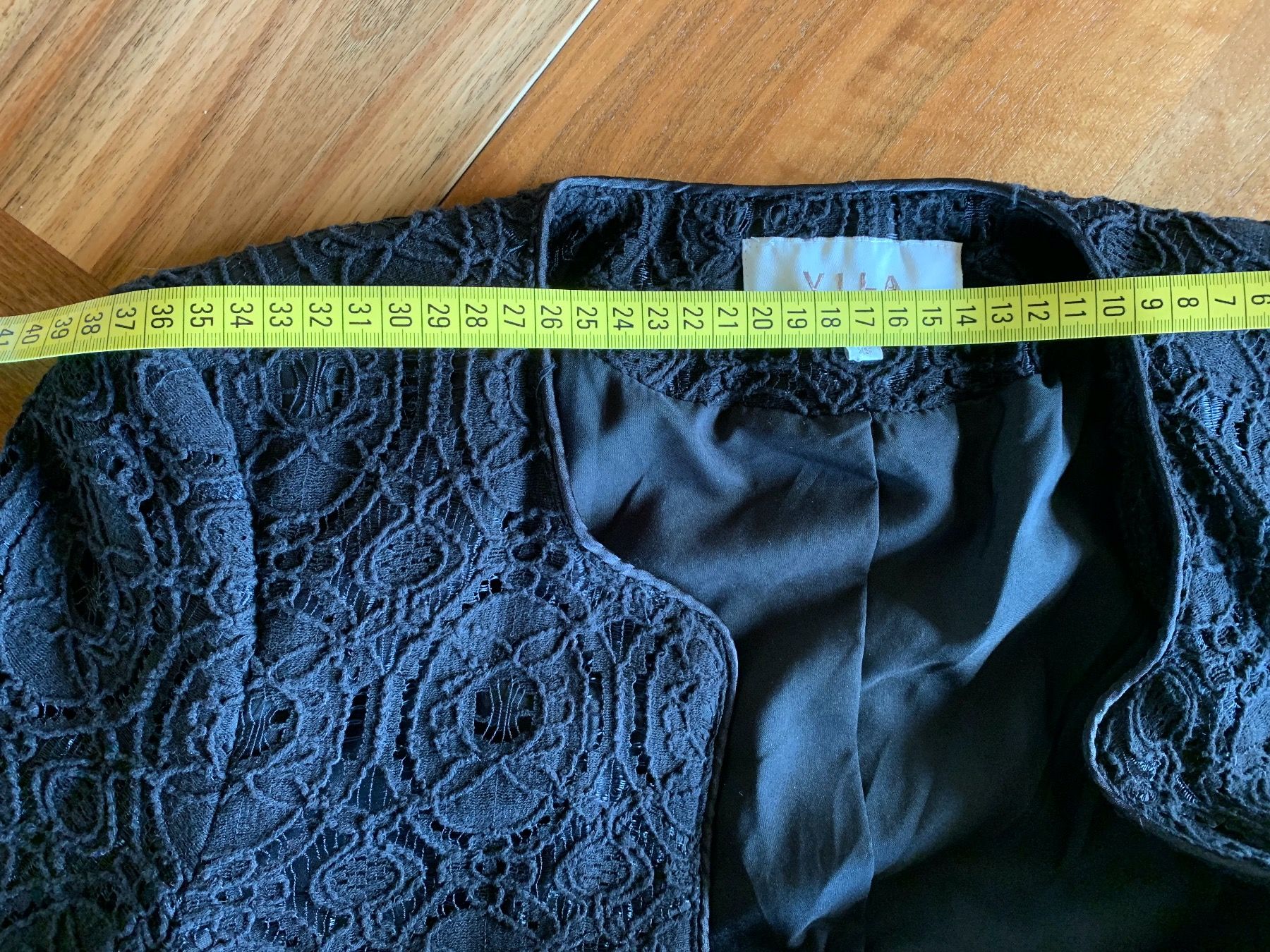 Bolero: offener Blazer von VILA, Grösse XS – Usato da Meilen venduto da Flockenwirbel 2