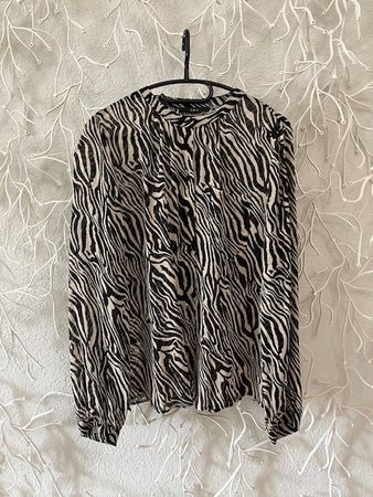 Zarte Bluse