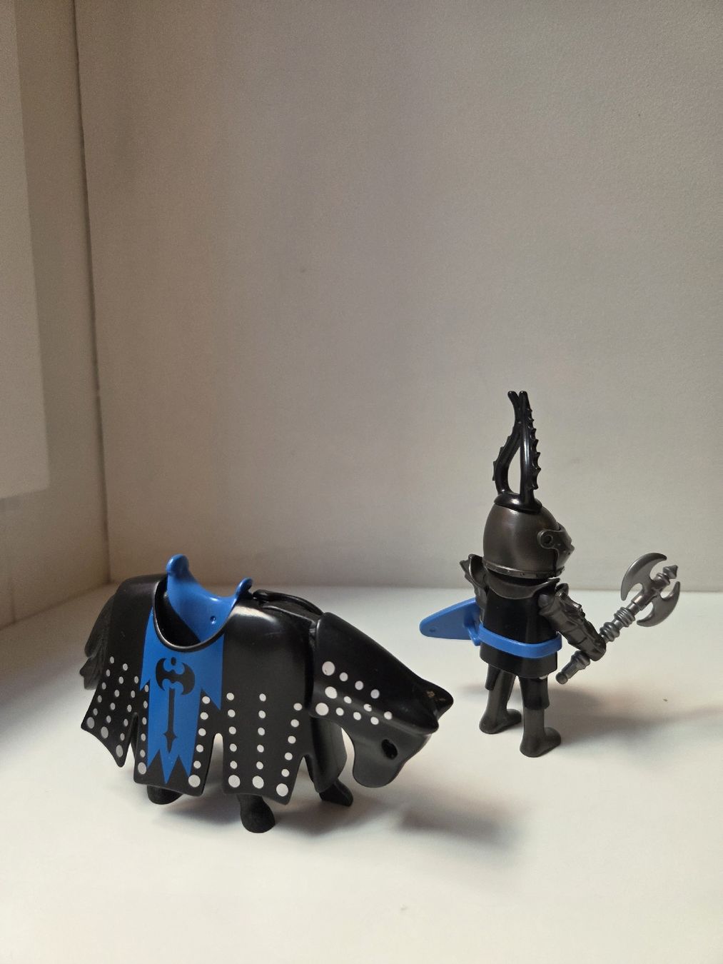 Playmobil Giocattoli: Playmobil set 3315 Cavaliere nero – Usato da Locarno venduto da gab_22kt 2