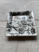 Kleine Schale floral schwarz-weiss, neuwertig